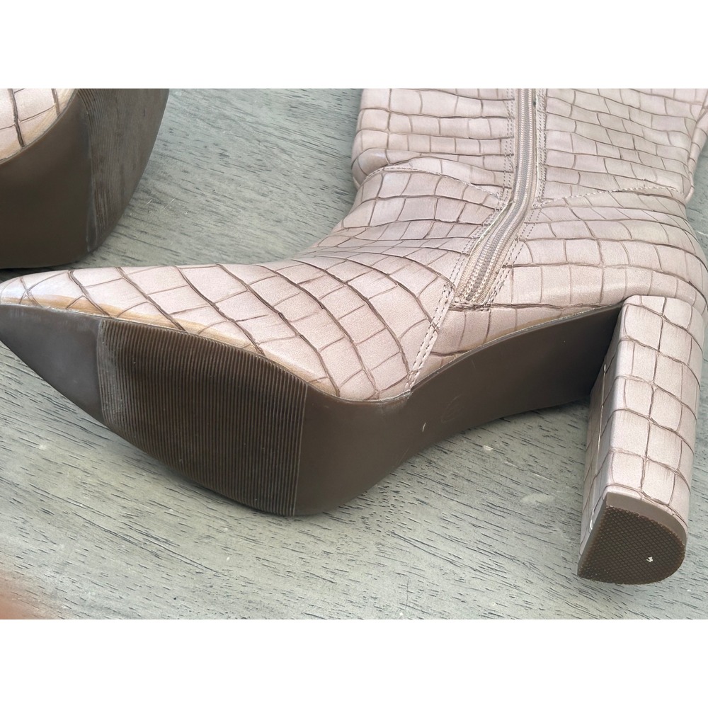 Scoop Nude Pink Croc Embossed Knee High Block Heel Boots WMSP40AM012 Womens 9 - Picture 12 of 13
